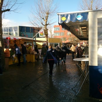 Diemerplein Winkelcentrum - Wednesday market - Shopping Centers Near Me - Diemen, New Hampshire