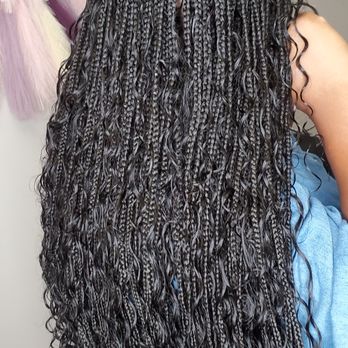 Glow Braiding Atlanta - Waist lenght boho knotless braids - Hair Stylists Near Me Glow Braiding Atlanta - Waist lenght boho knotless braids - Hair Stylists Near Me