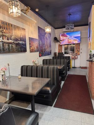 Bianco's Italian Cuisine by null