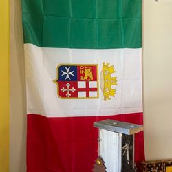 Steamboat Deli & Outlet - Cool flag on wall