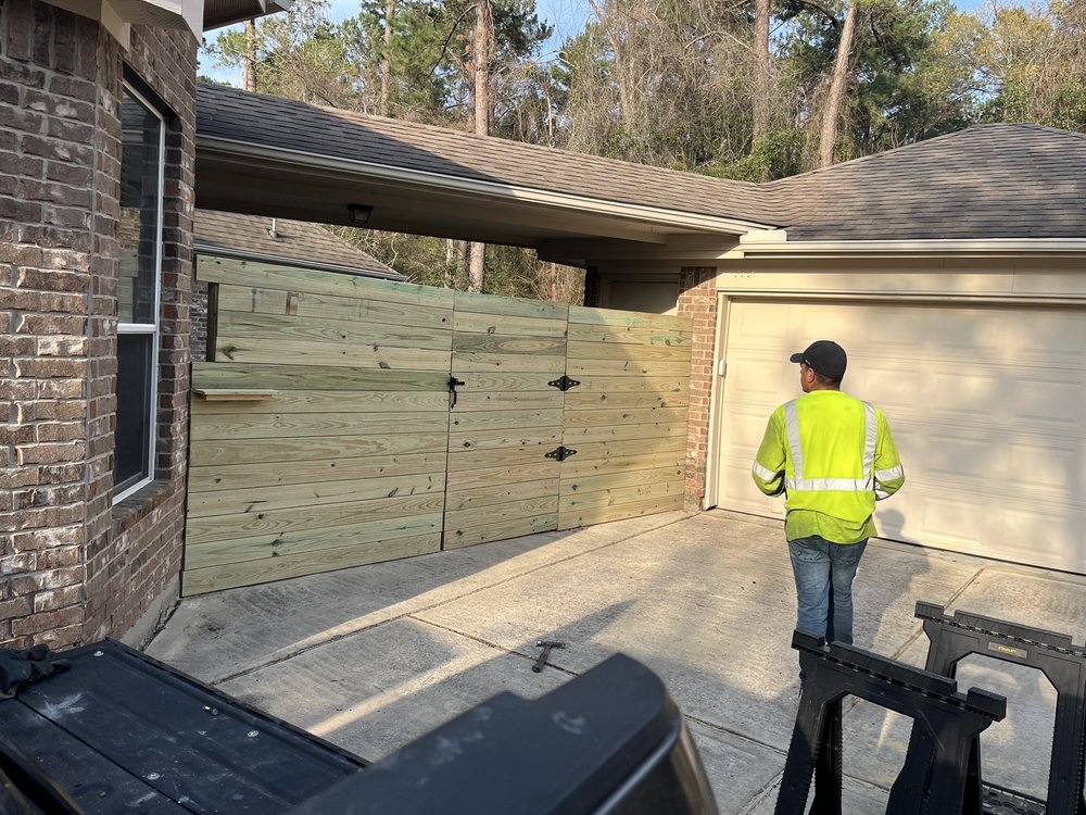 Slide of DVL Construction and Remodeling