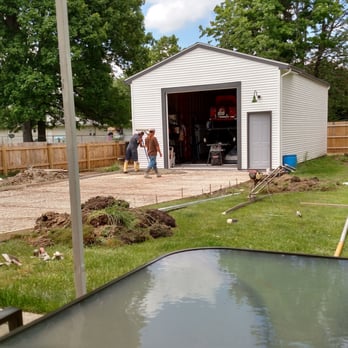 United Concrete - Pouring the drive to the back. - Masonry/Concrete Near Me - Ontario, Ohio United Concrete - Pouring the drive to the back. - Masonry/Concrete Near Me - Ontario, Ohio