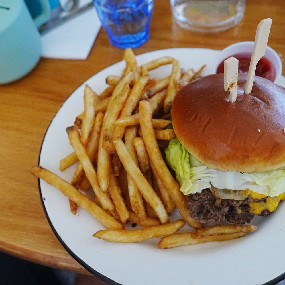 Whitney's - @WHITNEY SMASH BURGER - Bars Near Me - Longboat Key, Florida Whitney's - @WHITNEY SMASH BURGER - Bars Near Me - Longboat Key, Florida