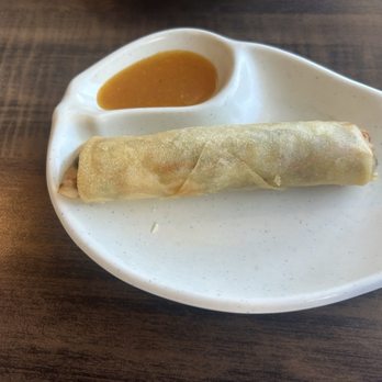 Silver Dragon - Spring rolls - Chinese Near Me - Banff, Alberta Silver Dragon - Spring rolls - Chinese Near Me - Banff, Alberta