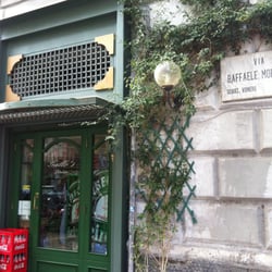 Gallo's - Esterno lato via Morghen