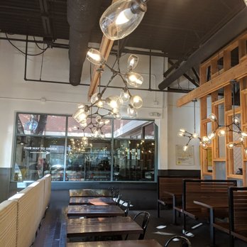 Modern Market Eatery - Trendy interior - Salad Near Me - Austin, Texas Modern Market Eatery - Trendy interior - Salad Near Me - Austin, Texas