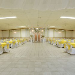 Los Jardines Ballroom