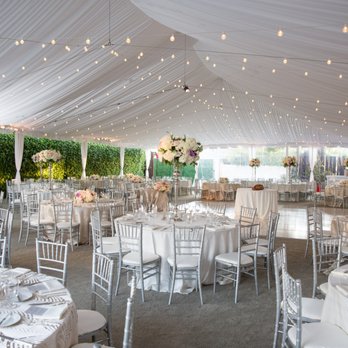 Temple Akiba - A tented wedding in the parking lot. @richprughphotography - Synagogues Near Me - Culver City, California Temple Akiba - A tented wedding in the parking lot. @richprughphotography - Synagogues Near Me - Culver City, California