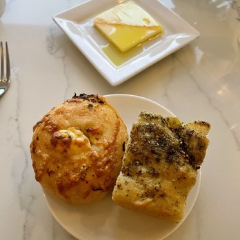 Matthew's Restaurant - Complimentary bread - New American Near Me - Jacksonville, Florida