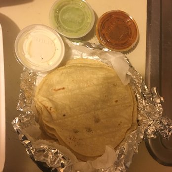 La Guera Mexican Grill - Corn tortillas and salsa - Mexican Near Me - Upper Darby, Pennsylvania La Guera Mexican Grill - Corn tortillas and salsa - Mexican Near Me - Upper Darby, Pennsylvania