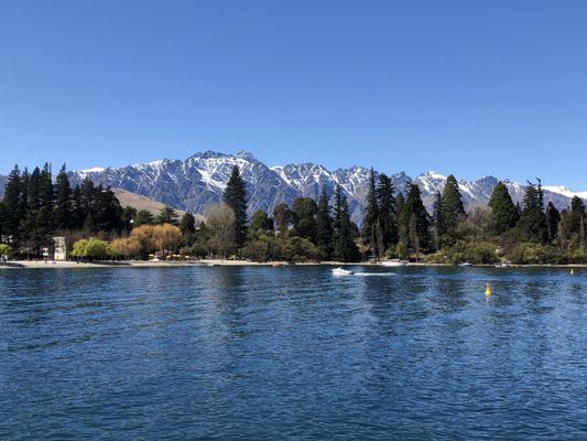 Lake Wakatipu by null