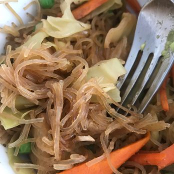 CARiN de RiA - Dry dry pancit...not so great flavor - Filipino Near Me - Encinitas, California CARiN de RiA - Dry dry pancit...not so great flavor - Filipino Near Me - Encinitas, California
