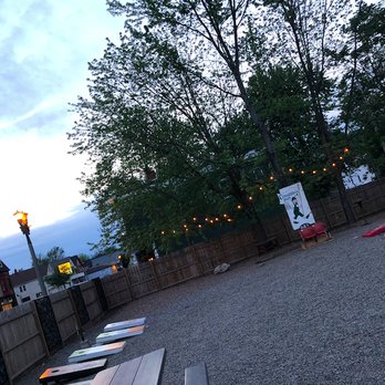 Blackthorn Restaurant & Pub - Tons of cornhole for patrons! - American Near Me - Buffalo, New York Blackthorn Restaurant & Pub - Tons of cornhole for patrons! - American Near Me - Buffalo, New York