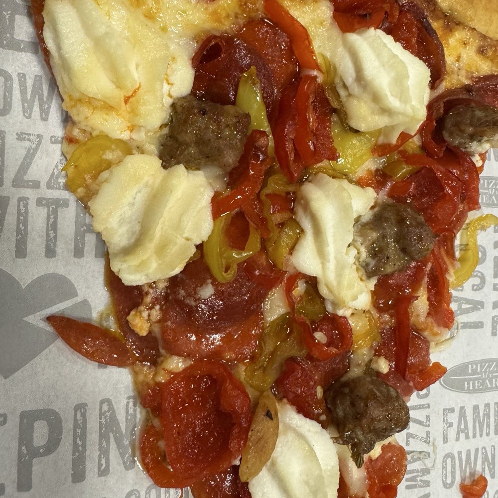 Bomb pizza