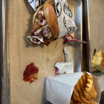 Smoke & Fire Social Eatery - Nashville Hot Chicken, Waffle Fries - Barbeque Near Me - Pomona, California