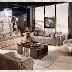 Fashion Home Interiors - https://www.instagram.com/armonnainteriors.design/