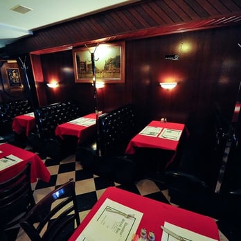 Donohue's Steak House - Nice dining area - Steakhouses Near Me - New York, New York Donohue's Steak House - Nice dining area - Steakhouses Near Me - New York, New York