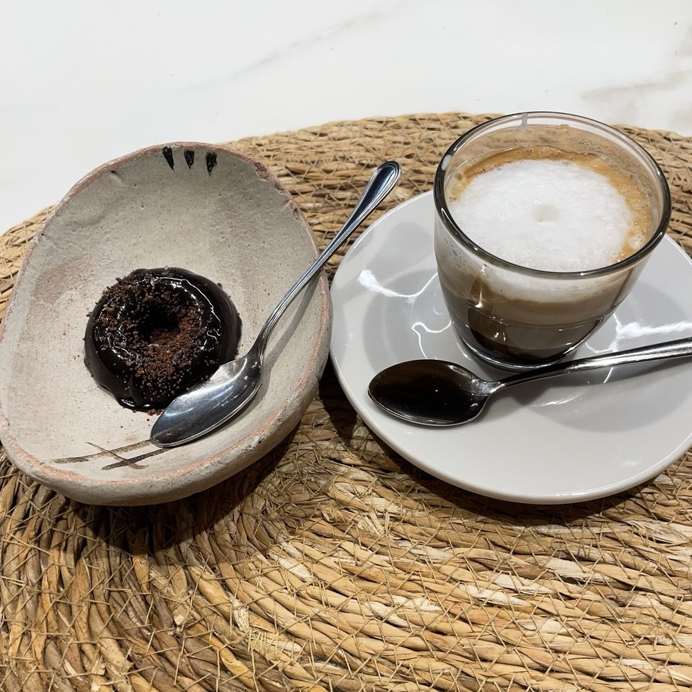 Somodó - Cortado and chocolate ganache - Modern European Near Me - Barcelona, B