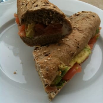 Deli Fresco - Scottish smoked salmon and cream cheese and avocado sandwich - Delis Near Me - Edinburgh, EDH