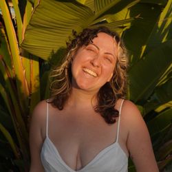 Louru the Healer - Smiles for sunshine!