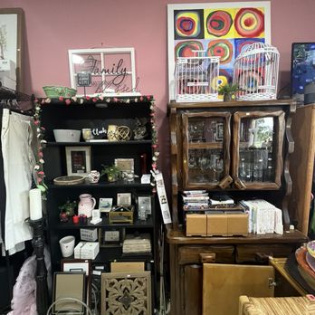 Dar Thrift Store - Thrift Stores Near Me - Jupiter, Florida