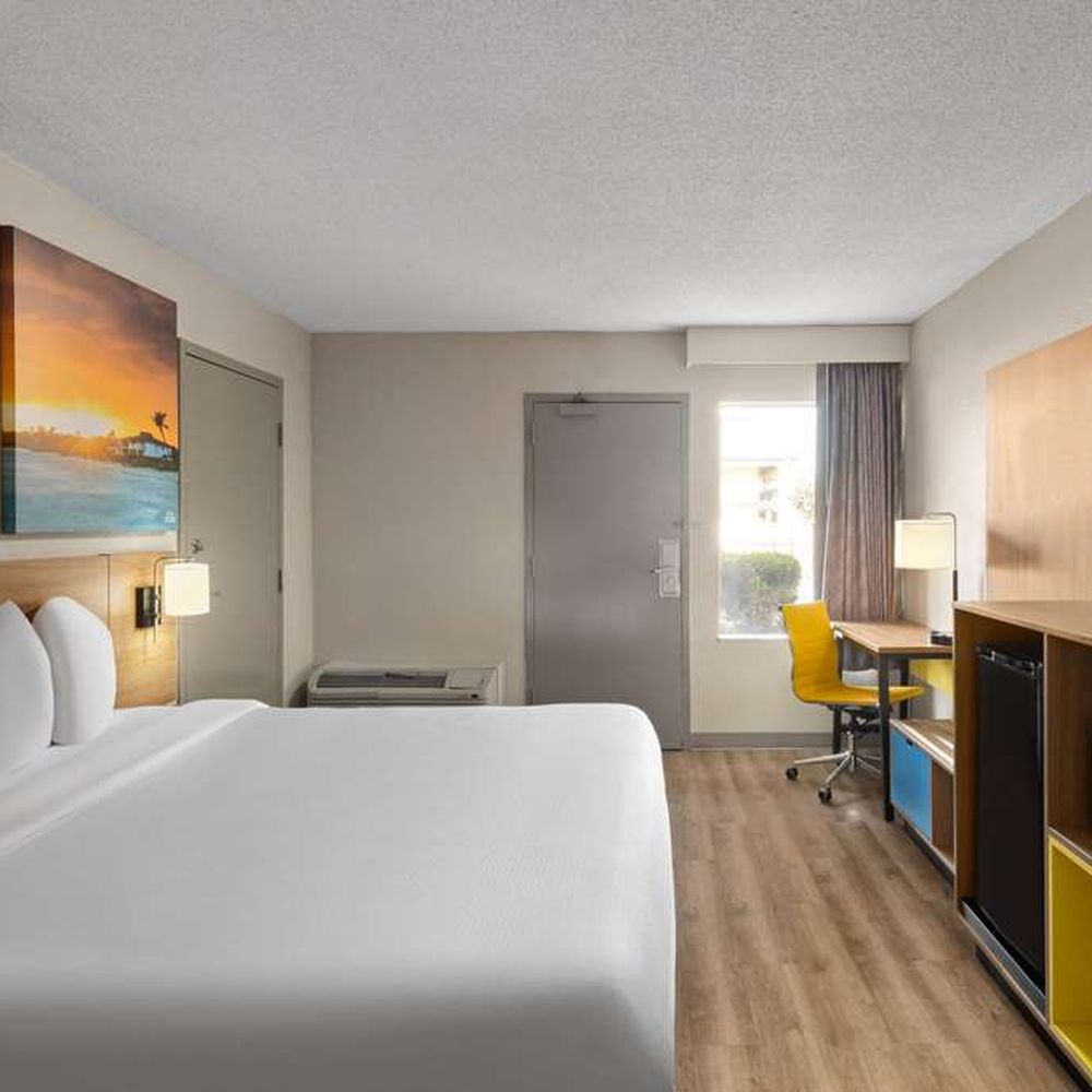 THE BEST 10 Hotels near DAVID H MCLEOD BLVD, SC, SC 29501 - Quality \u0026  Affordability - Holiday Inn Express \u0026 Suites Florence I-95 \u0026 I-20 Civic  Ctr, Hilton Garden Inn Florence,, image size:1000x1000