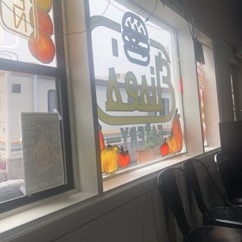Elise’s Eatery - Burgers Near Me - Crescent City, California