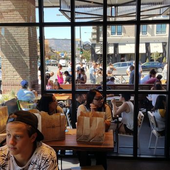 Shake Shack Glendale - Cool, hip, modern, but welcoming atmosphere. - Burgers Near Me - Glendale, California