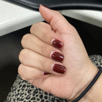 Beauti Nails - 3 weeks later(gel) and still looking good - Nail Salons Near Me - Bakersfield, California