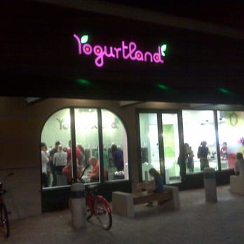 Yogurtland - Ice Cream & Frozen Yogurt Near Me - Redondo Beach, California