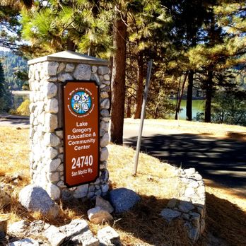 Lake Gregory Regional Park - A sign showing us about Lake Gregory :) - Hiking Near Me - Crestline, California