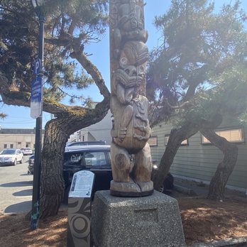 Duncan Totem Tour - Landmarks & Historical Buildings Near Me Duncan Totem Tour - Landmarks & Historical Buildings Near Me