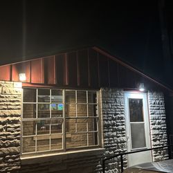 Bill and Babe's - Entrance