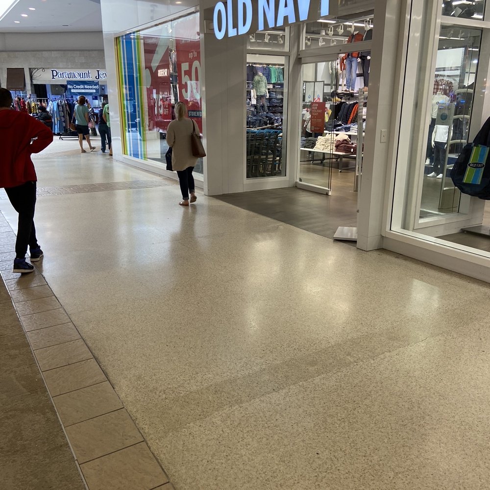 Old Navy - Walk up - Men's Clothing Near Me - Florence, South Carolina Old Navy - Walk up - Men's Clothing Near Me - Florence, South Carolina