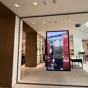 Chanel - Women's Clothing Near Me - Barcelona, B Chanel - Women's Clothing Near Me - Barcelona, B