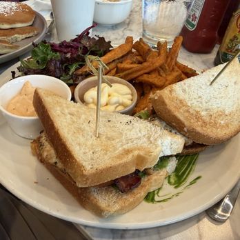 Evviva - Club sandwich - Breakfast & Brunch Near Me - Barrie, Ontario Evviva - Club sandwich - Breakfast & Brunch Near Me - Barrie, Ontario