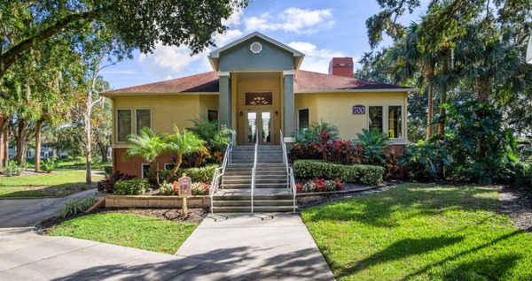 Altamira Place Apartment Homes 700 Altamira Cir Altamonte Springs Fl Apartments Mapquest Altamira Place Apartment Homes 700 Altamira Cir Altamonte Springs Fl Apartments Mapquest