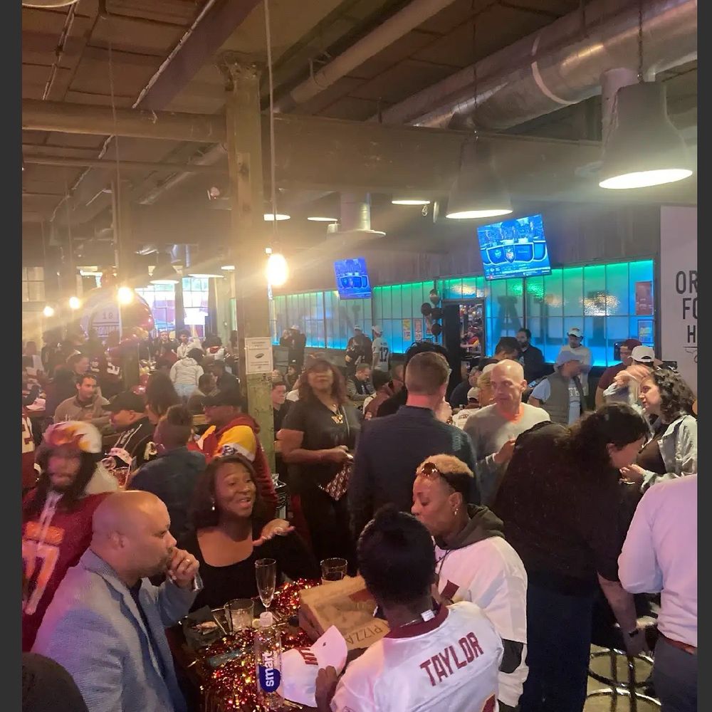Franklin Hall - Sports Bars Near Me - Washington, DC, District of Columbia Franklin Hall - Sports Bars Near Me - Washington, DC, District of Columbia