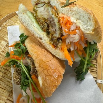 District Saigon - Vietnamese Near Me - Astoria, New York