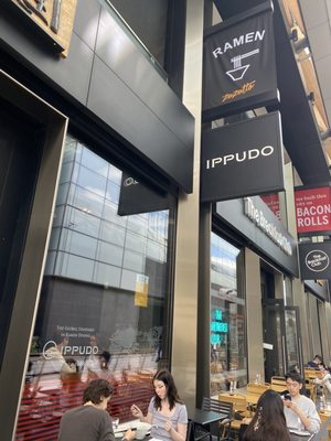 Ippudo Canary Wharf by null