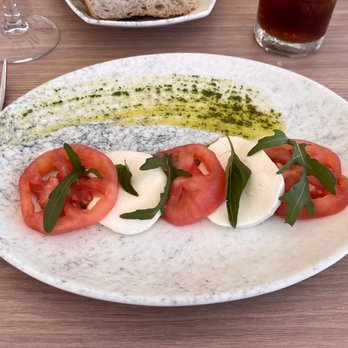Royalton Splash riviera Cancun - Mozzarella and fresh tomatoes at Gracie - Hotels & Travel Near Me - Quintana Roo, ROO
