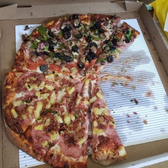 Pacifica Pizza - 18" Half Kona & Price Buster pizza YUM! - Pizza Near Me - Martinez, California Pacifica Pizza - 18" Half Kona & Price Buster pizza YUM! - Pizza Near Me - Martinez, California