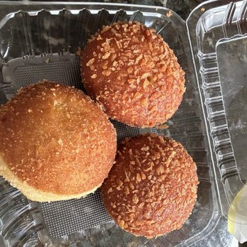 Cream Pan - Beef Curry Pan - Bakeries Near Me - Tustin, California