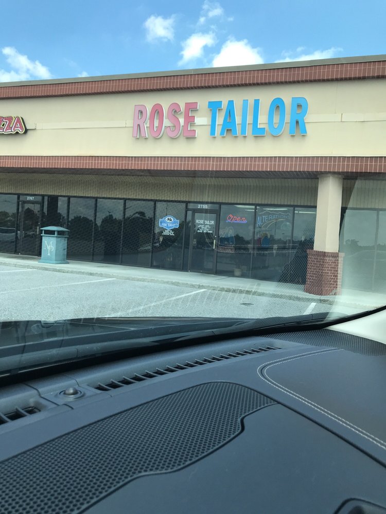 ROSE TAILOR Updated September 2024 2755 Market St, Christiansburg