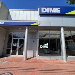 Exterior photo of Dime Community Bank - Glen Oaks, New York Exterior photo of Dime Community Bank - Glen Oaks, New York