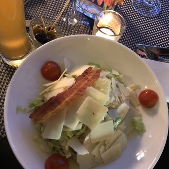 B Com Brasserie - 凯撒沙拉,油醋汁味道。 - French Near Me - Archamps, 74 B Com Brasserie - 凯撒沙拉,油醋汁味道。 - French Near Me - Archamps, 74