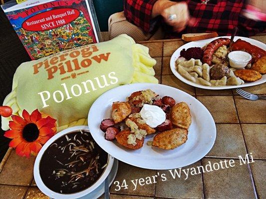 Polonus Restaurant by null