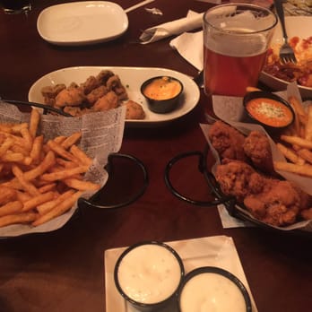 Peck & Pour - Naked wings, Fried Mushrooms, Spicy Pork bowl - Chicken Wings Near Me - Norfolk, Virginia Peck & Pour - Naked wings, Fried Mushrooms, Spicy Pork bowl - Chicken Wings Near Me - Norfolk, Virginia