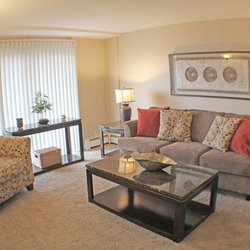 Rockside Place Apartments