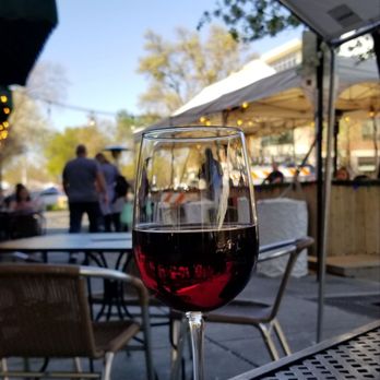 Paesanos - CHEEEEEERs - Italian Near Me - Davis, California Paesanos - CHEEEEEERs - Italian Near Me - Davis, California
